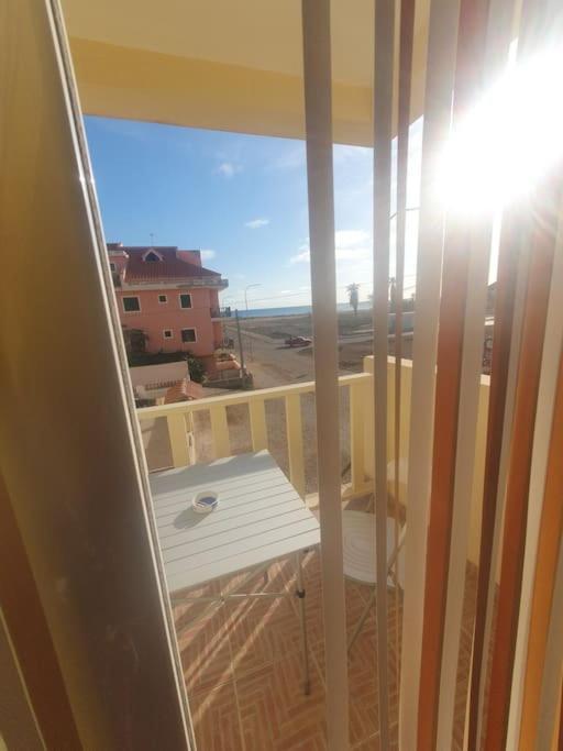 Tres Caravelas Studio Flats Santa Maria Luaran gambar