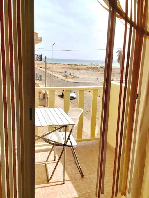 Tres Caravelas Studio Flats Santa Maria Luaran gambar