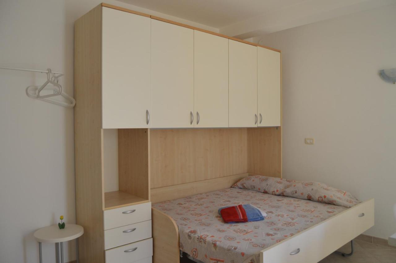 Tres Caravelas Studio Flats Santa Maria Luaran gambar
