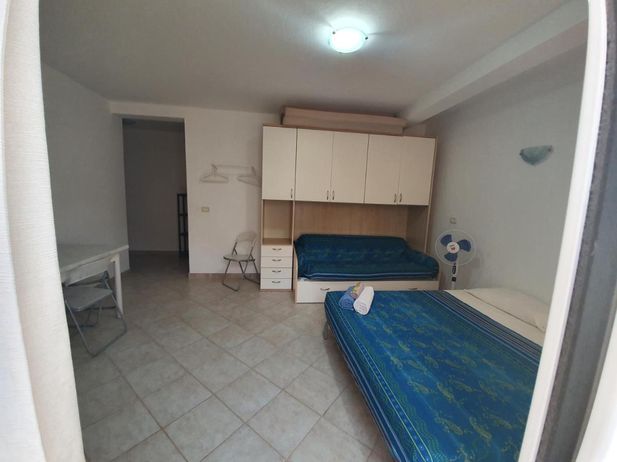 Tres Caravelas Studio Flats Santa Maria Luaran gambar