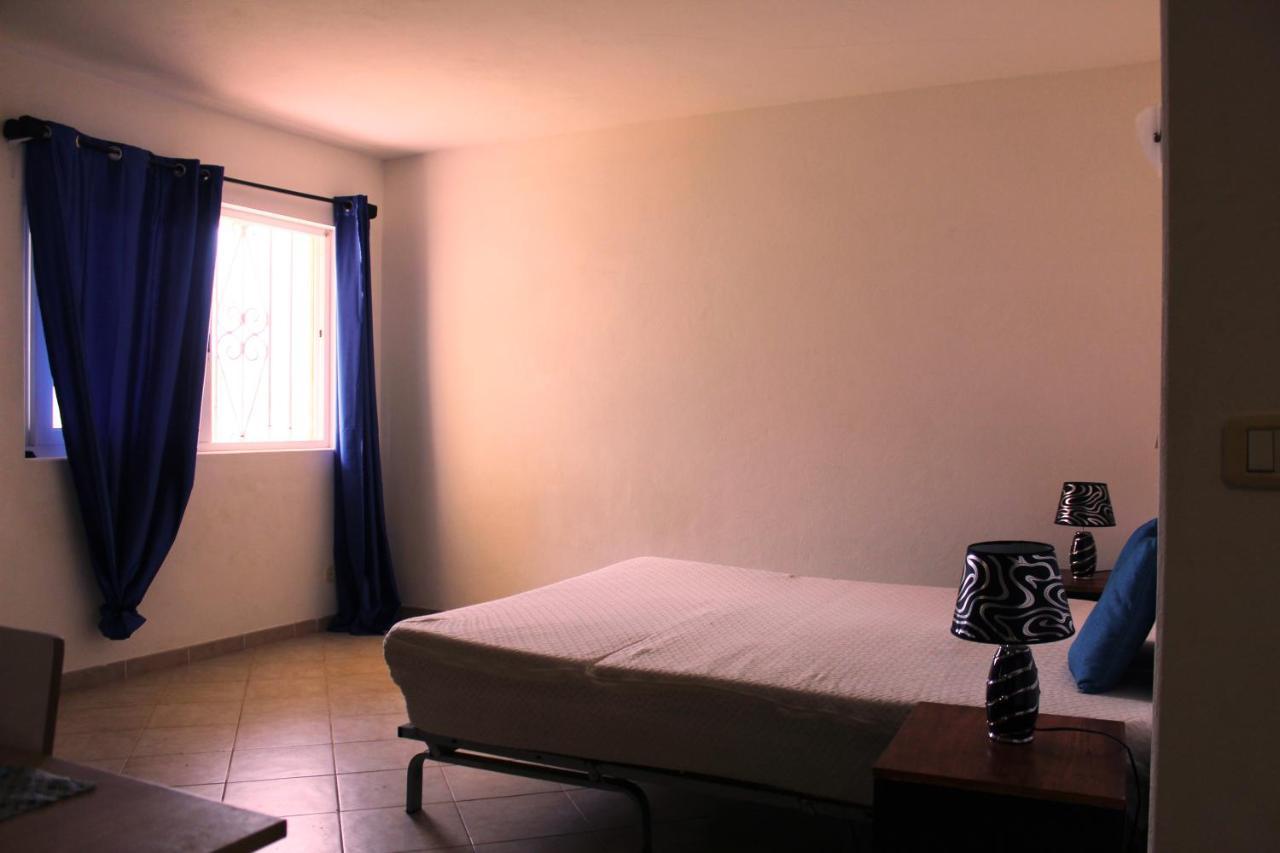 Tres Caravelas Studio Flats Santa Maria Luaran gambar